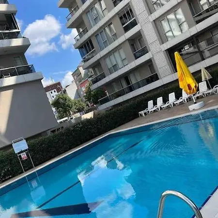 Cosy House Pool-gym-wifi-air Conditioner-car Park *